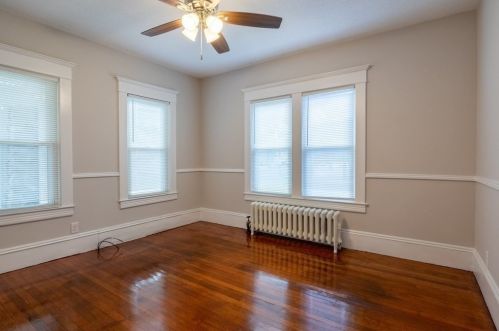 139 Berkshire Ave, Springfield MA  01109-1749 exterior