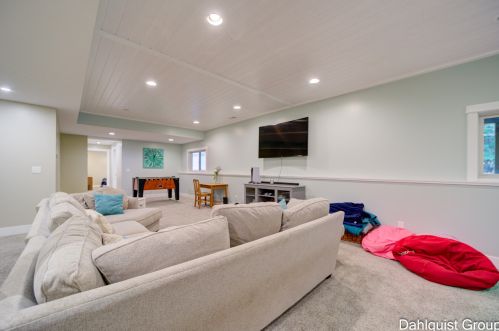 1626 Orshal Rd, Meskegon MI 49445-8804 exterior