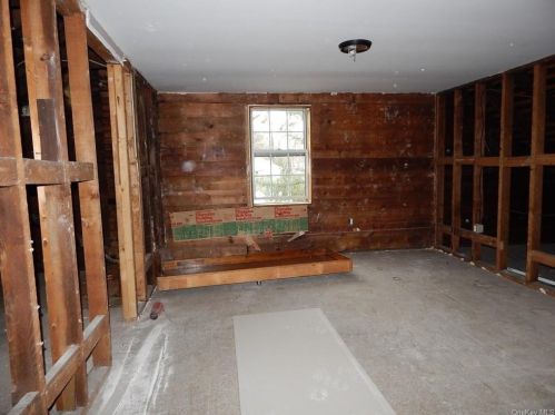 46 Beattie Ave, Middletown NY 10940-3968 exterior