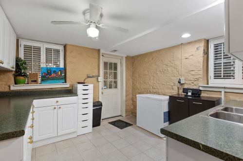 1424 Mississippi Ave, Saint Louis MO 63104-2533 exterior