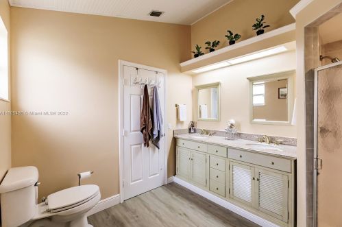 972 Haas Ave, Fort Pierce FL  34953-5611 exterior