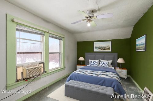 1711 Fulton St, Grand Rapids MI 49506-1814 exterior