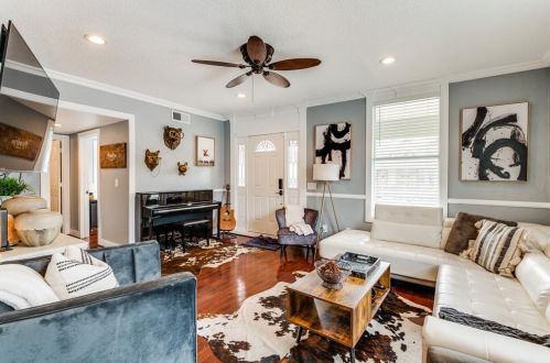 937 8th St, Dallas TX  75208-5064 exterior