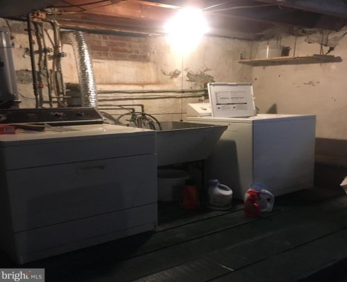 109 Vly Vw Rd, Media PA 19063-1430 exterior