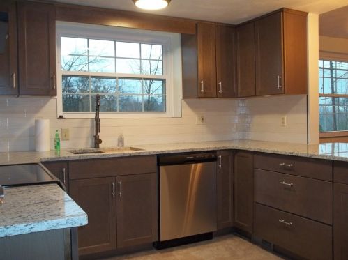 30 Chapel Dr, Pittsburgh PA 15237-2518 exterior