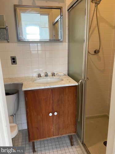 802 A St, Washington DC  20003-1340 exterior