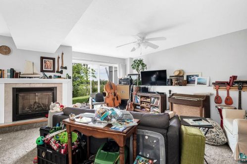 4199 Nelson Rd, Duluth MN 55803-2739 exterior