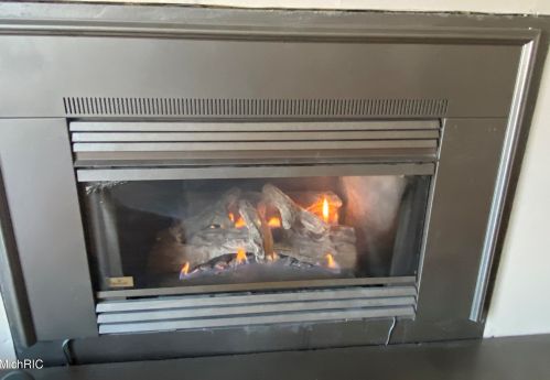 3638 Sheridan Dr, Meskegon MI 49444-4151 exterior