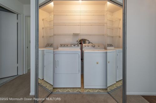 2 Cork Pl, Lacey NJ 08731-5603 exterior