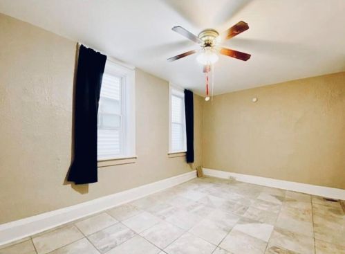 2491 6th St, Milwaukee WI  53212-2705 exterior