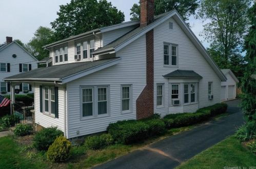 1791 Stanley St, New Britain, CT 06053-2027