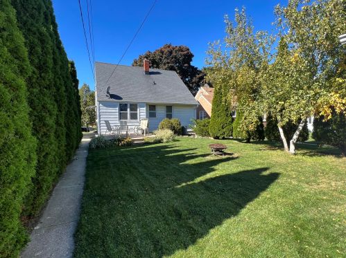 2640 71, Milwaukee WI 53219-2511 exterior