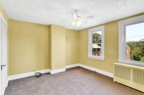 7356 Whipple St, Pittsburgh PA 15218-2054 exterior