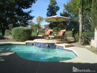 2132 Myrtle Dr, Chandler AZ  85248-4121 exterior