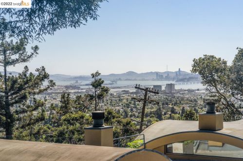 157 Panoramic Way, Berkeley CA 94704-1832 exterior