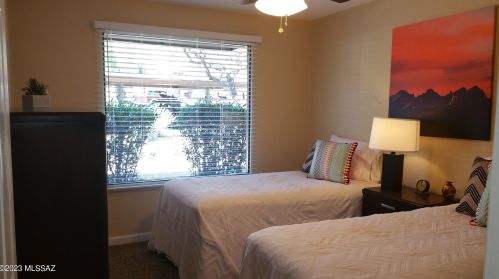 5800 Kolb Rd, Tucson AZ  14276-0908 exterior