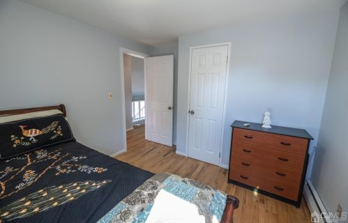 15 Sims Rd, Edison NJ 08817-3034 exterior