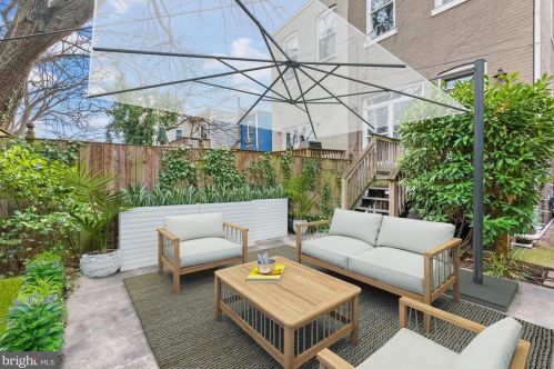 1431 3rd St, Washington DC  20024-2907 exterior