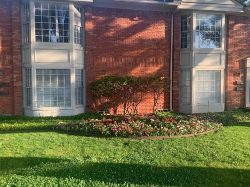 4113 Glenwick Ln, Dallas TX  75205-1148 exterior