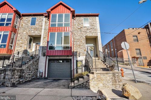 4329 Boone St, Philadelphia PA  19128-4904 exterior