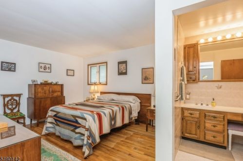 85 Bound Brk Rd, Parsippany NJ 07054-2534 exterior