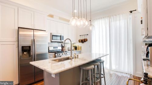 1423 Bouvier St, Philadelphia PA 19132-3815 exterior