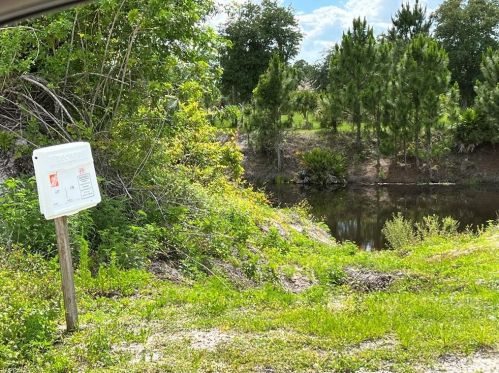 2326 45 Ave, Naples FL 34120-7505 exterior