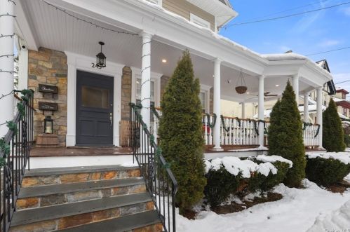 245 Claremont Ave, Mount Vernon, NY 10552-3305