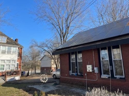 5530 Etzel Ave, Saint Louis MO 63112-3402 exterior