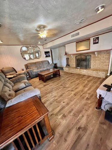 5072 Roberts Dr, Frisco TX 75056-1623 exterior