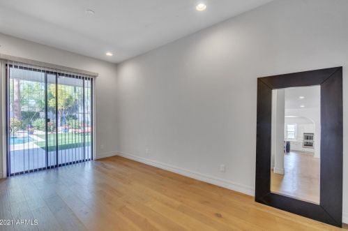 6030 5 Ave, Phoenix AZ 85003-2524 exterior