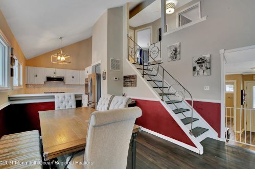 28 Alpha Ave, Old Bridge NJ 08857-2210 exterior