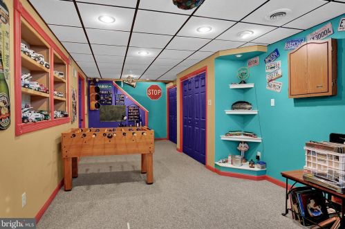 141 Pheasant Run Ln, Hanover PA 17331-9186 exterior