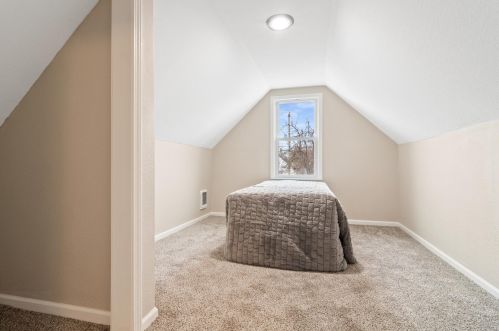 2812 8th St, Milwaukee WI 53215-3933 exterior