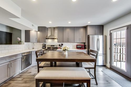 1719 17th St, Chicago IL  60608-1909 exterior