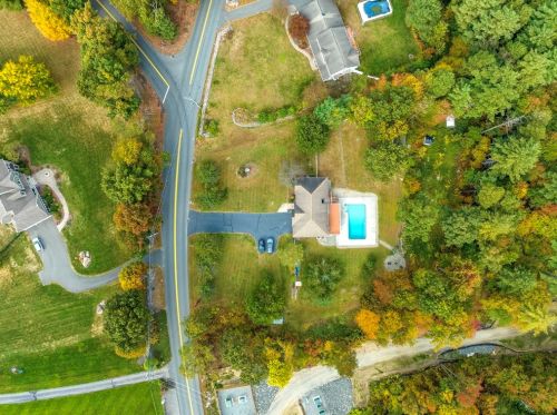 291 Three Rivers Rd, Wilbraham MA 01095-1224 exterior