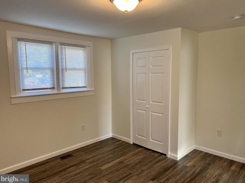 1084 Hanover St, Pottstown PA  19465-7510 exterior