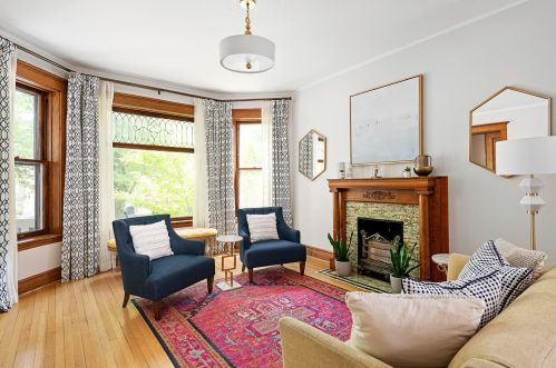 2818 Albany Ave, Chicago IL 60618-7605 exterior