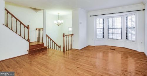 5440 Barrister Pl, Alexandria VA  22304-1956 exterior