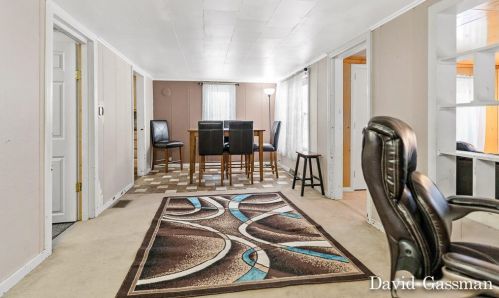 2386 Manahan Ave, Meskegon MI 49444-2666 exterior