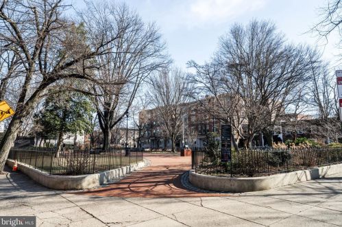 2322 Delancey Pl, Philadelphia PA 19103-6407 exterior