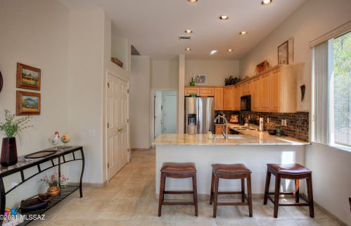 4707 Piccadilly Dr, Green Valley AZ 85622-5465 exterior