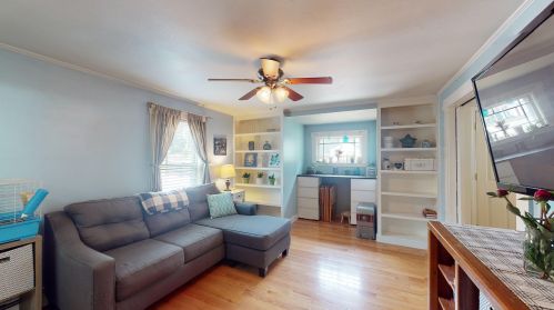 171 Village St, Concord NH 03303-4520 exterior