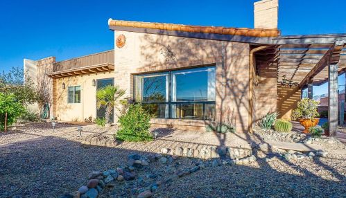 3900 Placita De Ln Moneda, Green Valley AZ 85622-5061 exterior