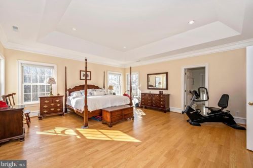 11340 Albermyrtle Rd, Rockville MD exterior