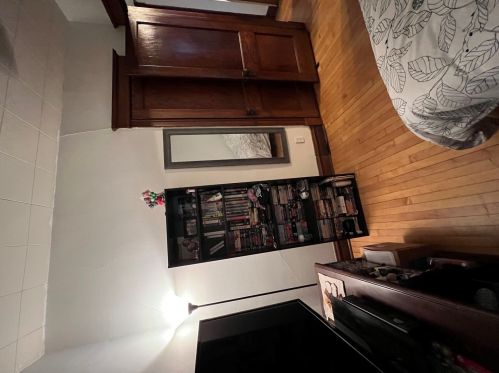 1334 Cornelia Ave, Chicago IL 60618-6035 exterior