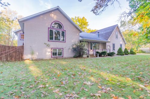 3470 Polonaise Dr, Meskegon MI 49442-1775 exterior