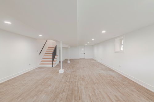 1624 Peterson Ave, Chicago IL  60660-2417 exterior