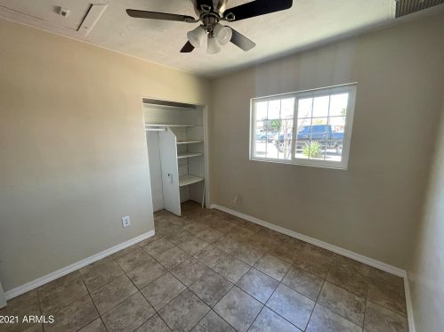 6739 33rd Ave, Phoenix AZ 85041-6332 exterior