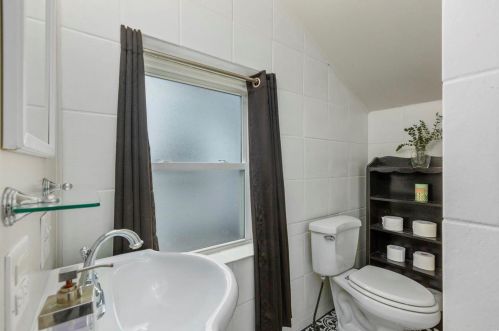 1912 Mccausland Ave, Saint Louis MO 63117-1906 exterior